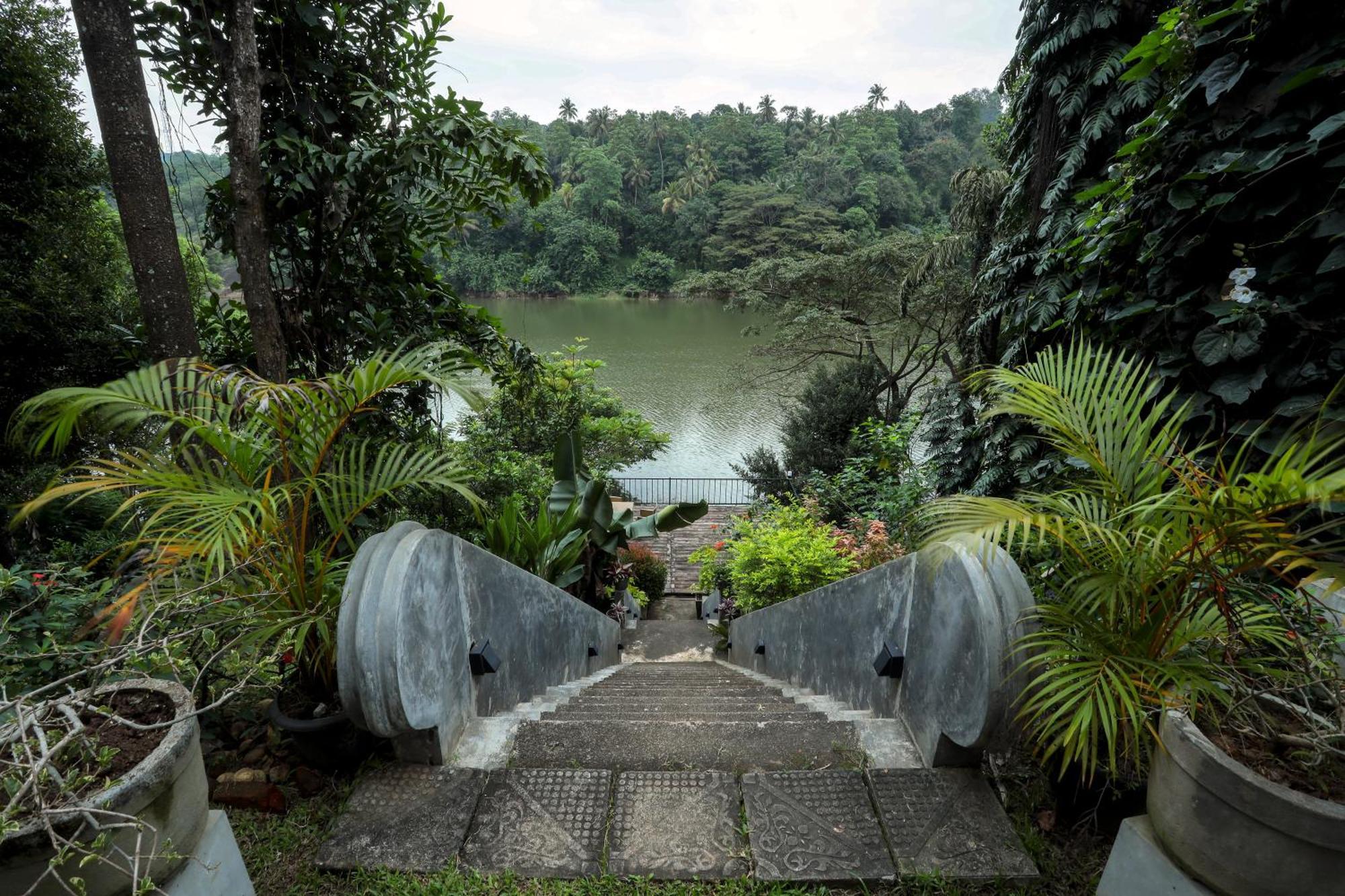Kandy Rivers Edge Nature Resort エクステリア 写真
