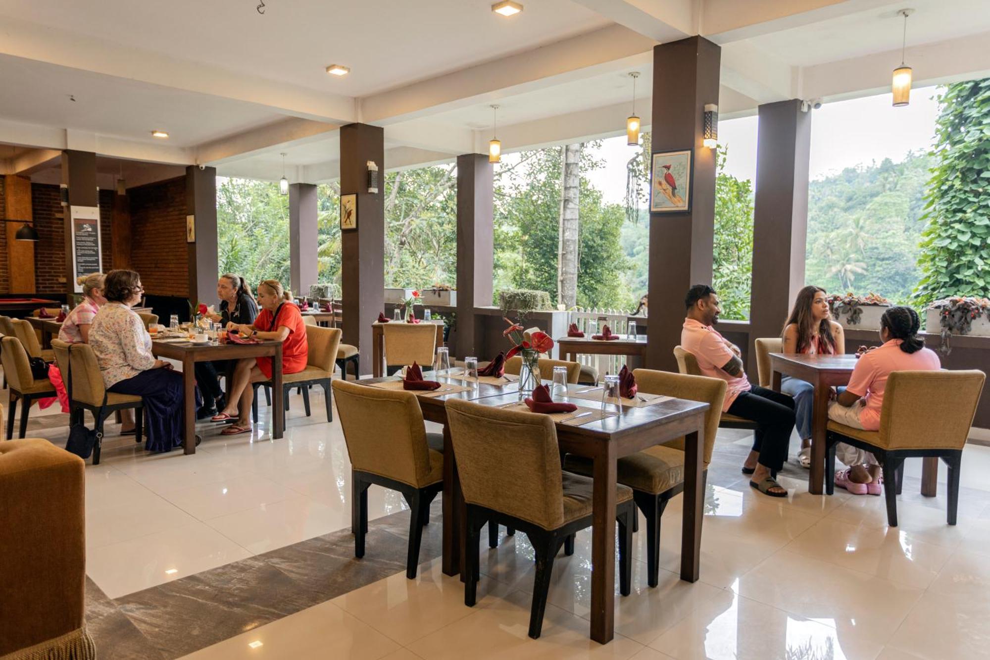 Kandy Rivers Edge Nature Resort エクステリア 写真